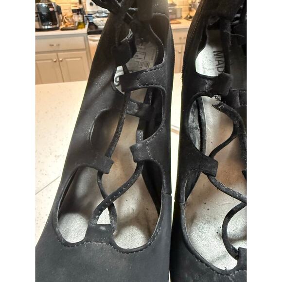 madeline girl black strappy high heels with inside zipper womens 9.5 - Picture 4 of 4